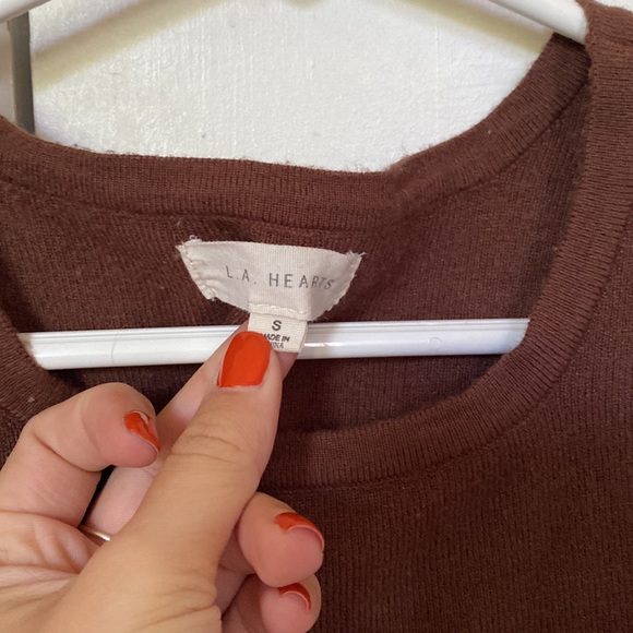 Pacsun brown knit material top size small - Picture 3 of 3